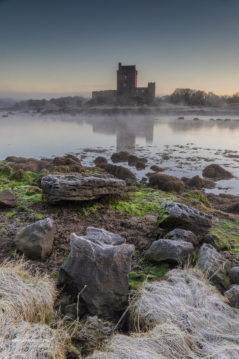 Dunguaire Castle Kinvara Clare Ireland - castle,dunguaire,frost,green algae,january,kinvara,mist,reflections,sunrise,winter,coast