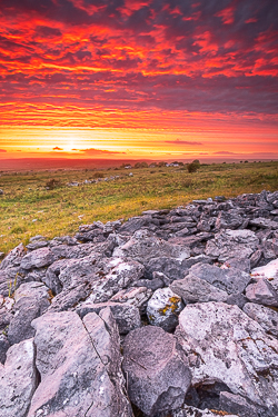 dusk,june,landmark,parknabinnia,orange,red,roughan,spring,sunset,afterburn,hills