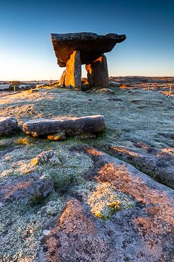 dolmen,frost,january,landmark,poulnabrone,sunrise,winter,tomb,roughan,hills