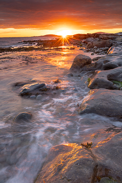 august,ballyvaughan,red,rine,summer,sunrise,sunstar,orange,golden,coast